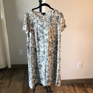 JJill Wearever Collection Size Medium